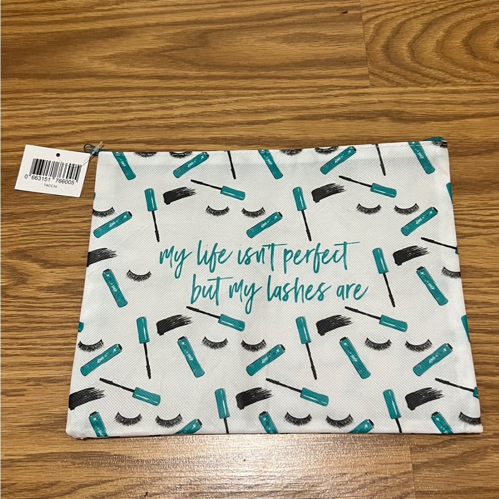 Thrive Causemetics Makeup Bag   NWT